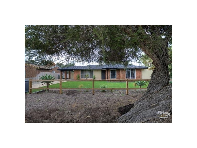 17 Cypress Road, Forrestfield WA 6058