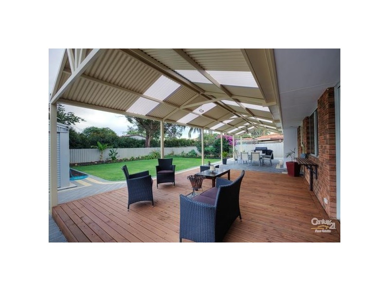 17 Cypress Road, Forrestfield WA 6058