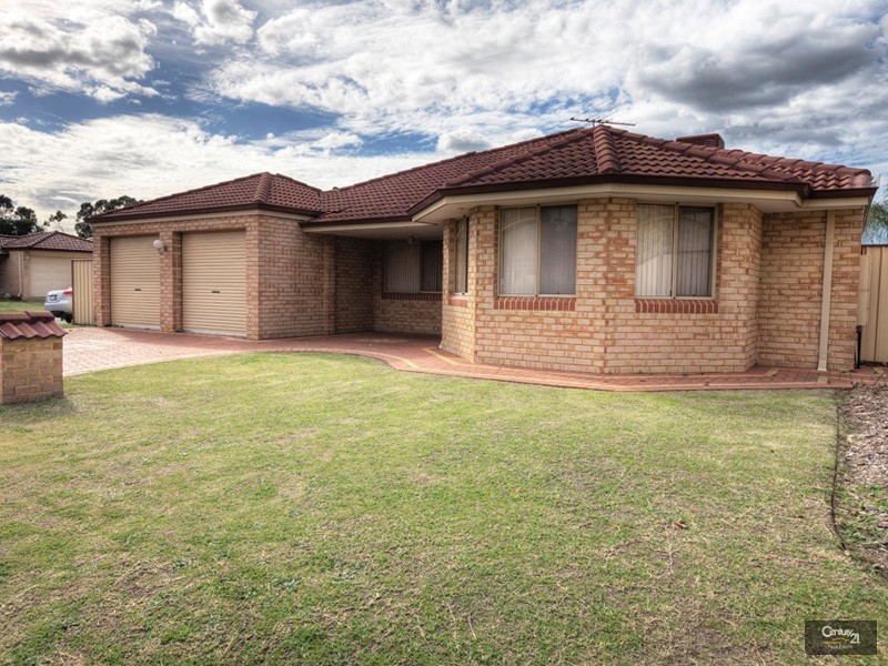 39 Plane Tree Green, Forrestfield WA 6058