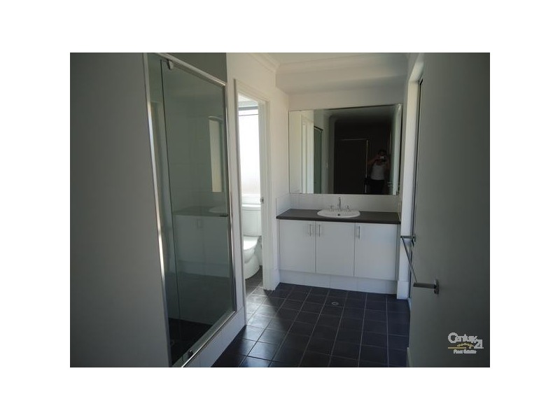 38B Hale Road, Forrestfield WA 6058