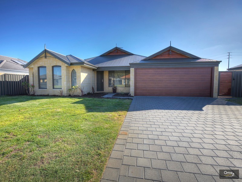 7 Rosemary Street, Wattle Grove WA 6107