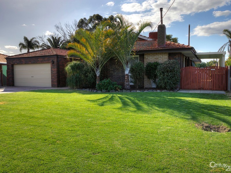 33 Eclipse Way, Beckenham WA 6107