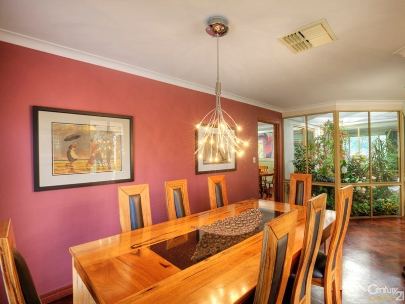 161 Brewer Road, Maida Vale WA 6057