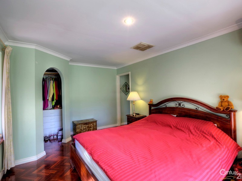 161 Brewer Road, Maida Vale WA 6057