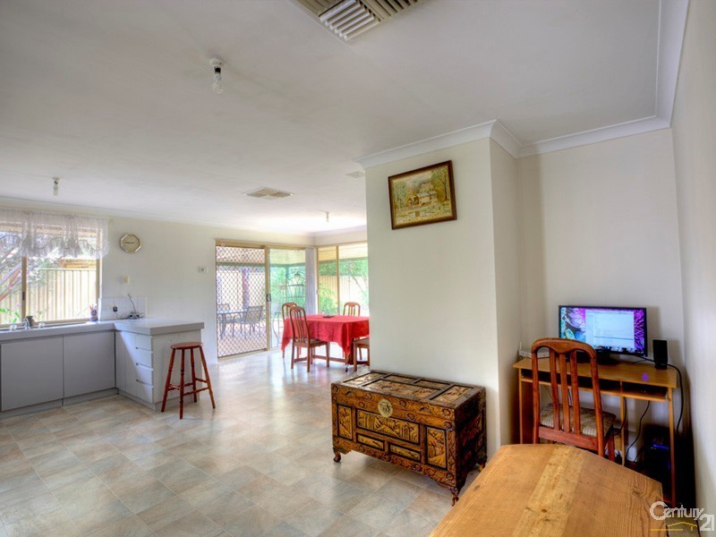 5  Magpie Court, High Wycombe WA 6057