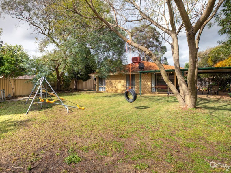 5  Magpie Court, High Wycombe WA 6057