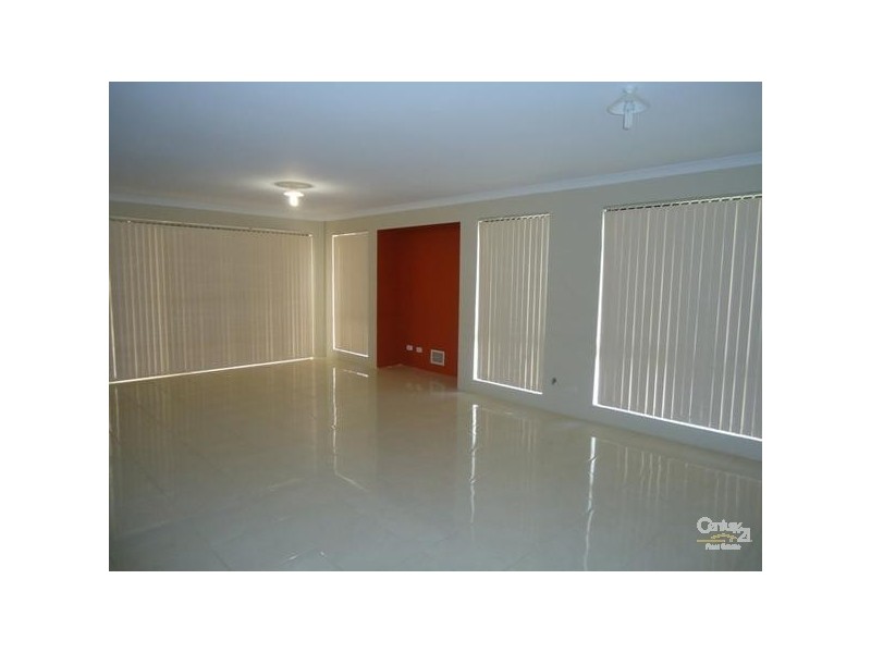 12 Quokka Street, Wattle Grove WA 6107