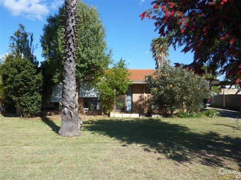 39 Bougainvillea Avenue, Forrestfield WA 6058