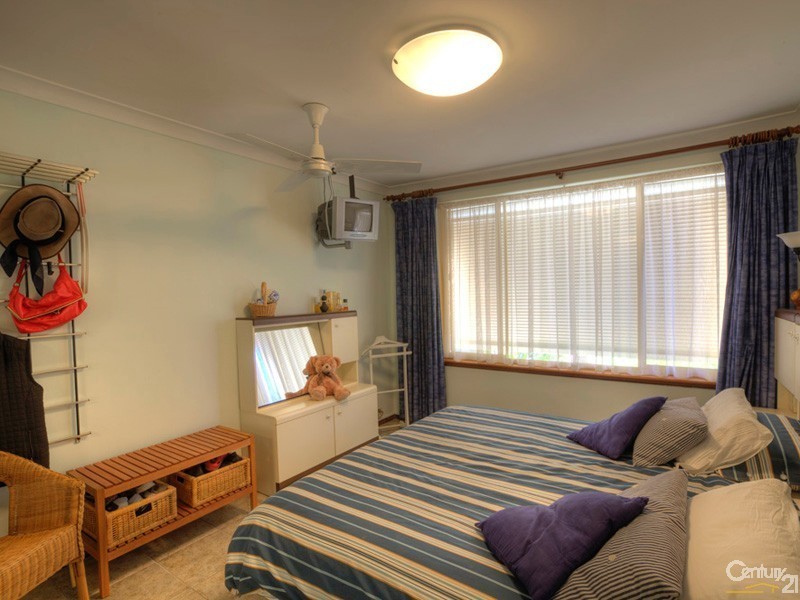 225 Dawson Avenue, Forrestfield WA 6058