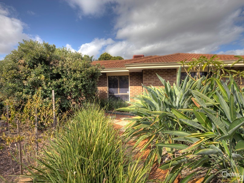 95 Dawson Avenue, Forrestfield WA 6058