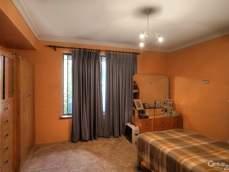 95 Dawson Avenue, Forrestfield WA 6058