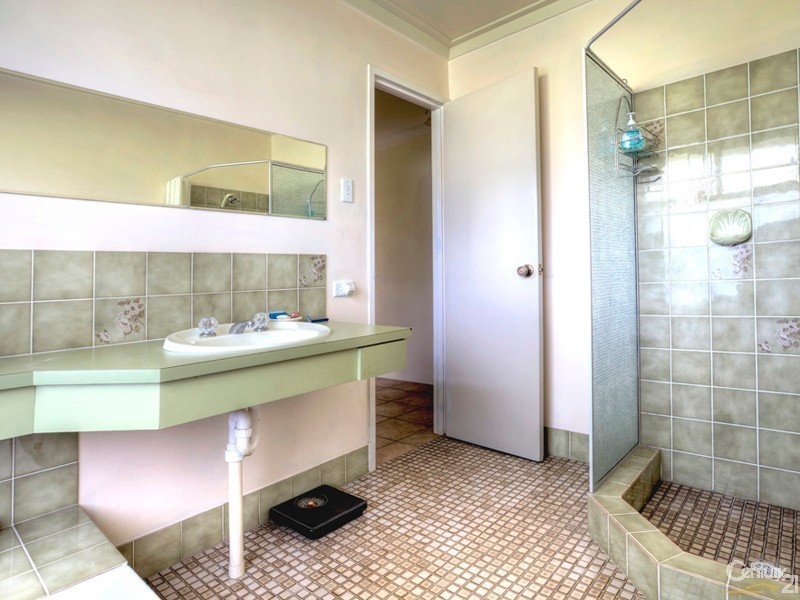 95 Dawson Avenue, Forrestfield WA 6058