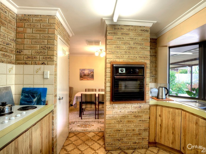 95 Dawson Avenue, Forrestfield WA 6058