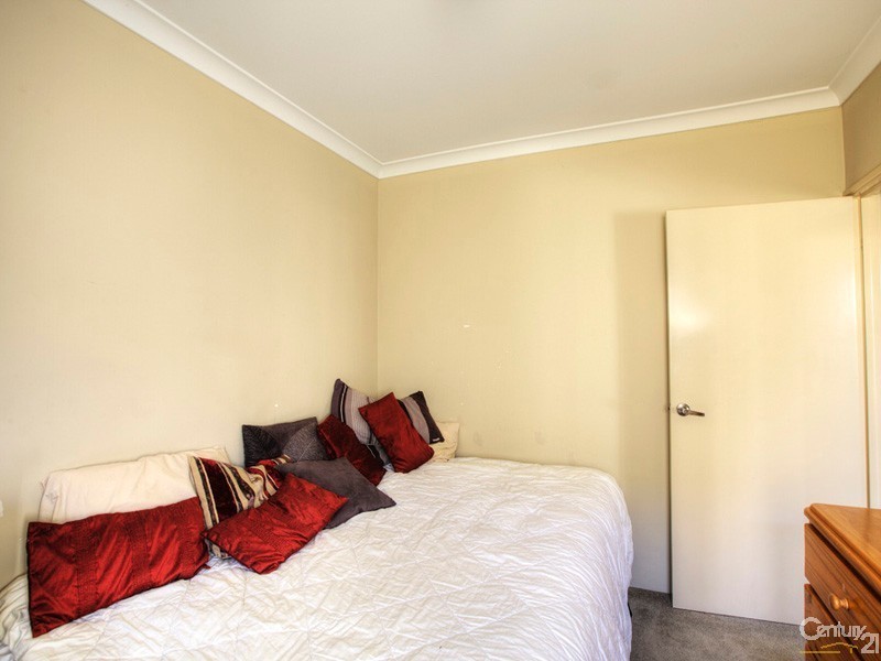 4/40 Mica Mews, Wattle Grove WA 6107
