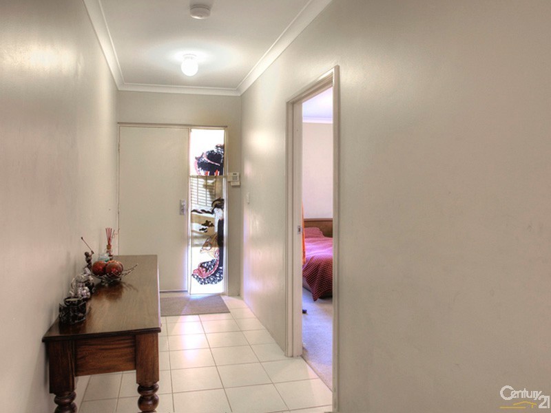 4/40 Mica Mews, Wattle Grove WA 6107