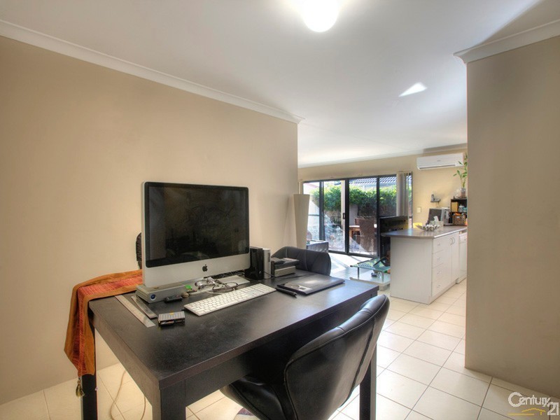 4/40 Mica Mews, Wattle Grove WA 6107