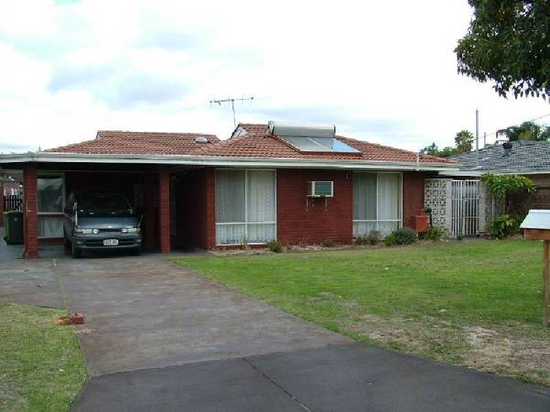 52 Broadway, Embleton WA 6062