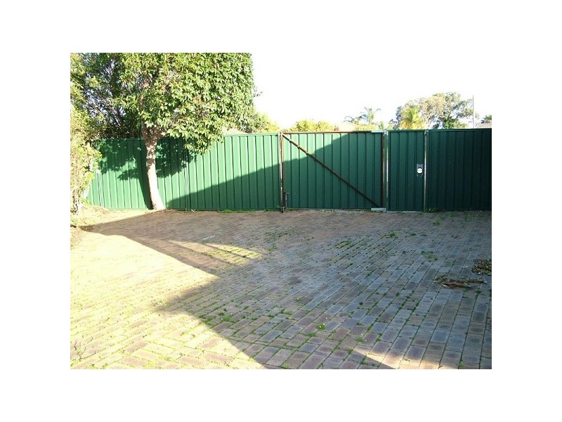 54 Glenbank Crescent, Kallaroo WA 6025