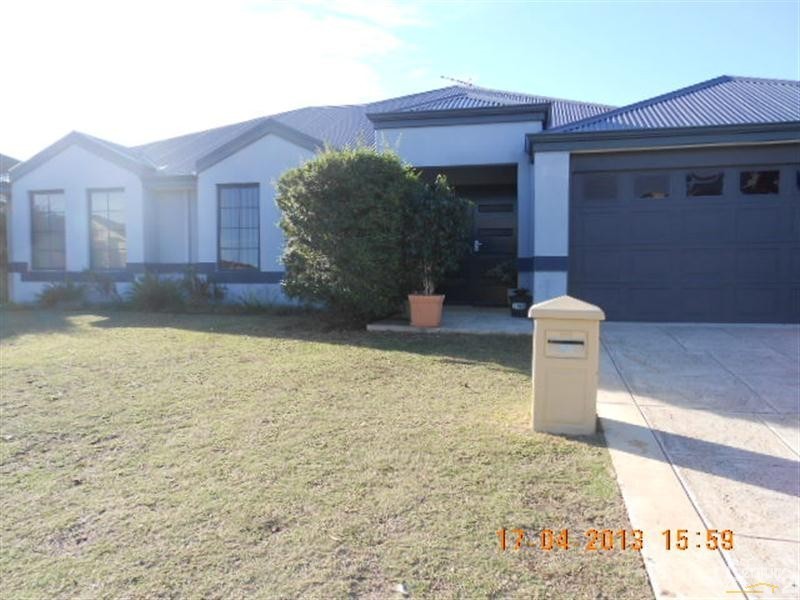 45 Boyle Avenue, Rockingham WA 6168