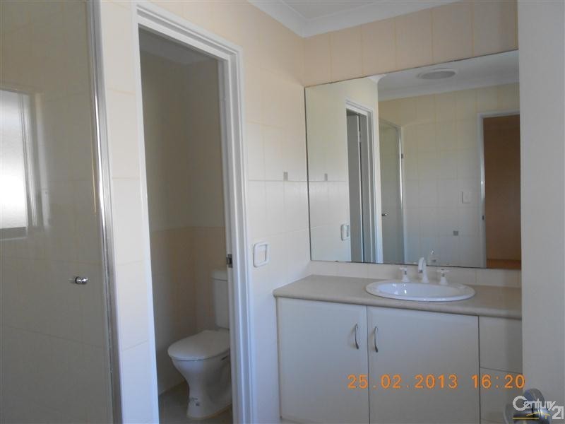 45 Boyle Avenue, Rockingham WA 6168
