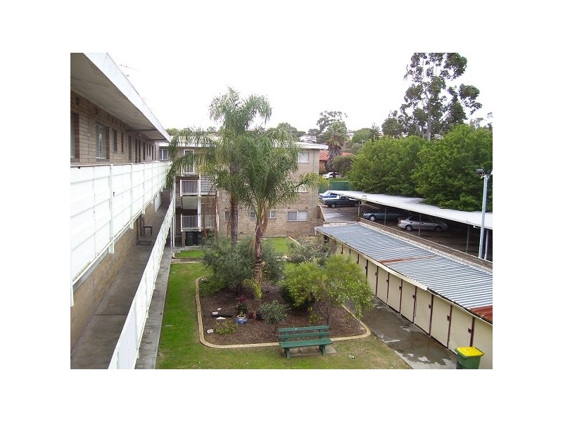 12/13 Milton Place, Orelia WA 6167