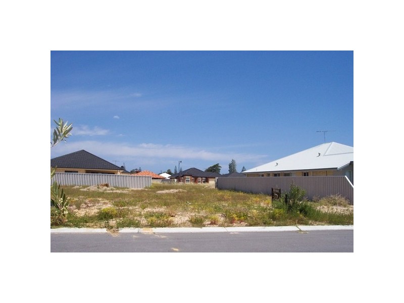13 Zaraffa Avenue, Shoalwater WA 6169