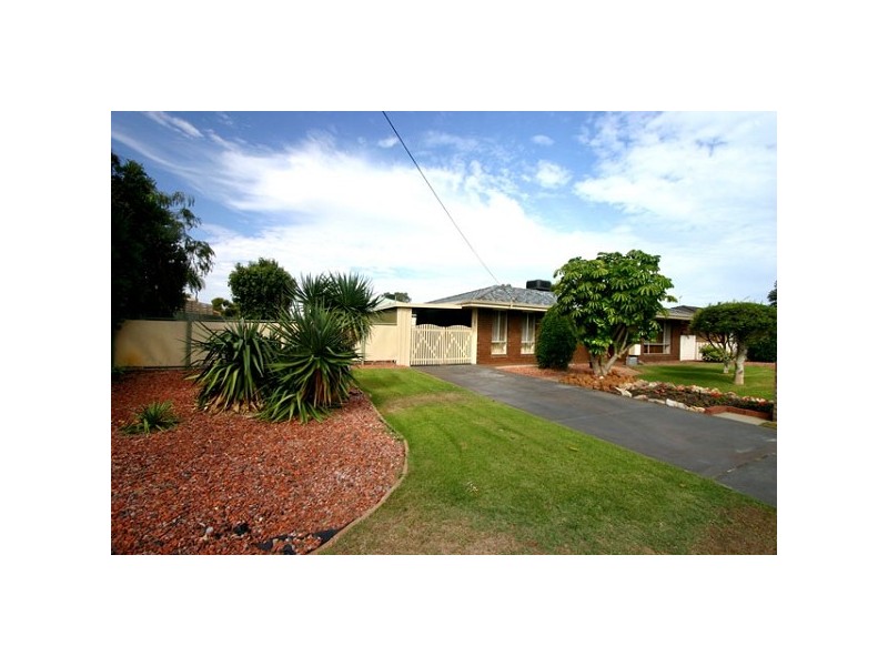 101 Malibu Road, Safety Bay WA 6169