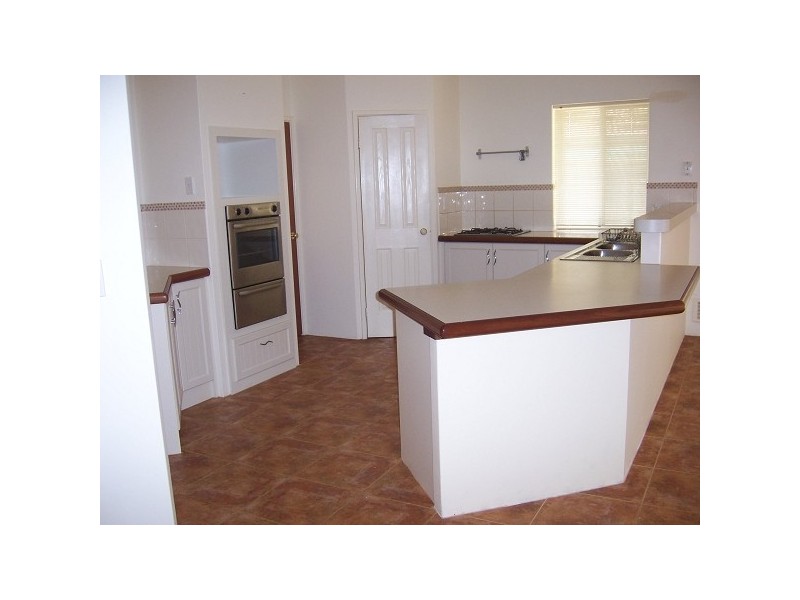 19 Coombs Street, Rockingham WA 6168