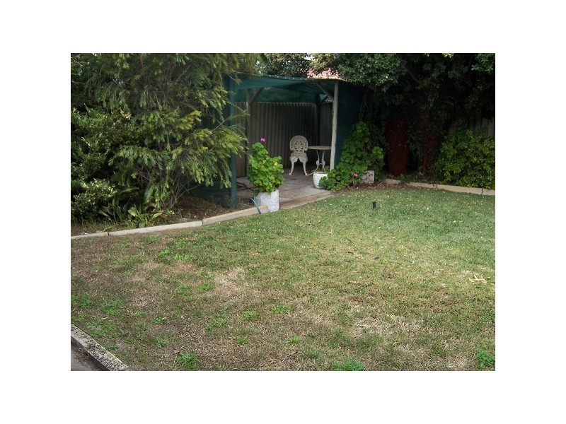 25 Orion Street, Rockingham WA 6168