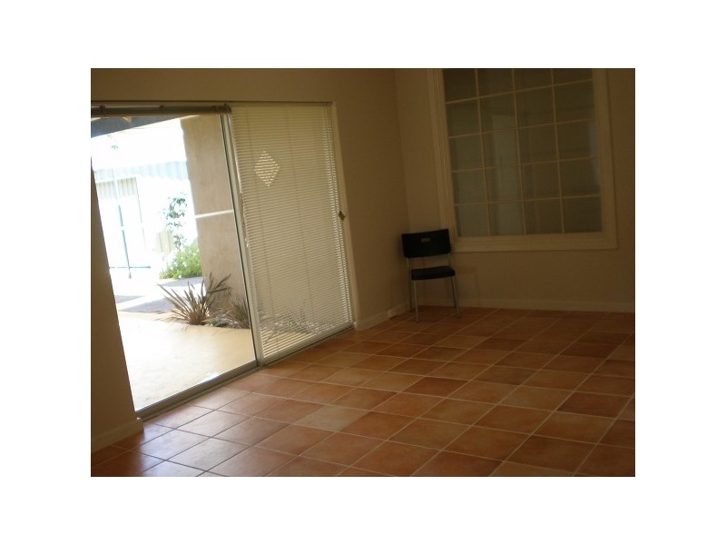 67 Safety Bay Road, Shoalwater WA 6169