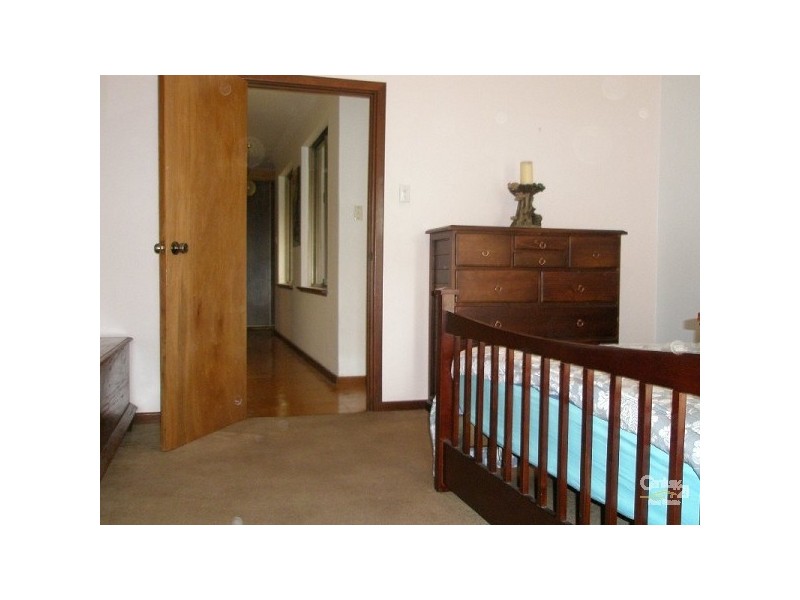 33 Leeder Street, Safety Bay WA 6169