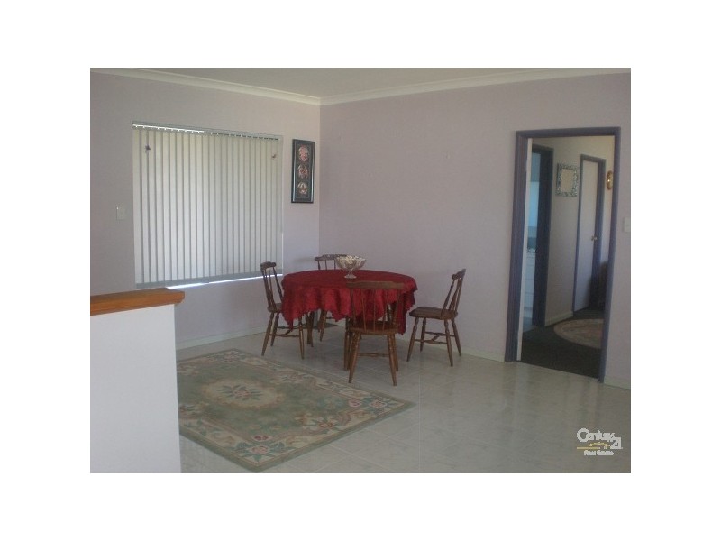 33 Leeder Street, Safety Bay WA 6169