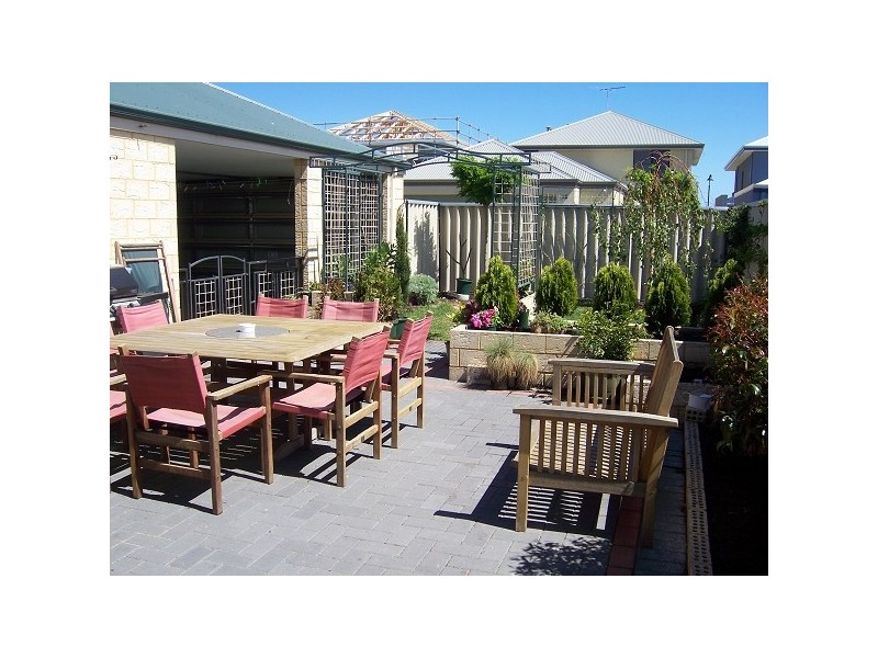 18 Amity Circuit, Shoalwater WA 6169