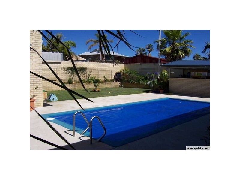 159 Currie Street, Warnbro WA 6169