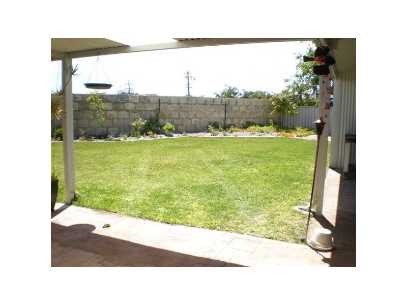 4 Napa Close, Warnbro WA 6169