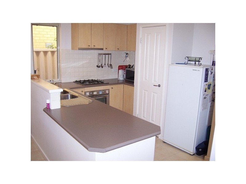 2/30 Harrison Street, Rockingham WA 6168