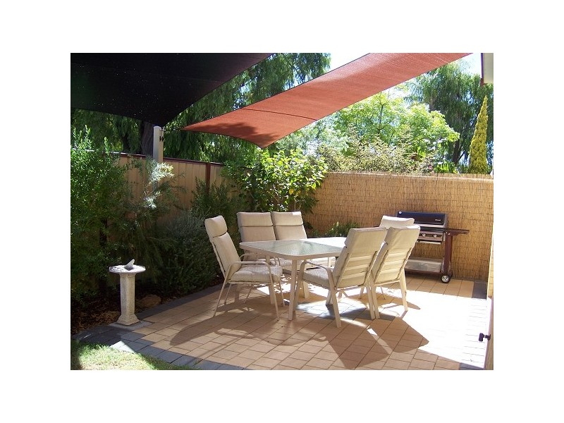 2/30 Harrison Street, Rockingham WA 6168