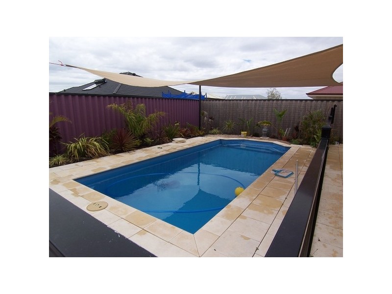 11 Valheru Avenue, Rockingham WA 6168