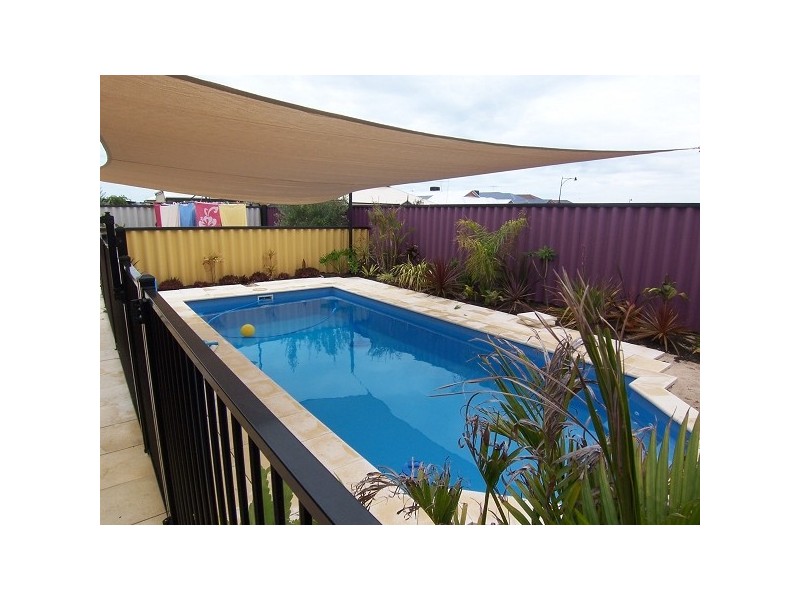 11 Valheru Avenue, Rockingham WA 6168