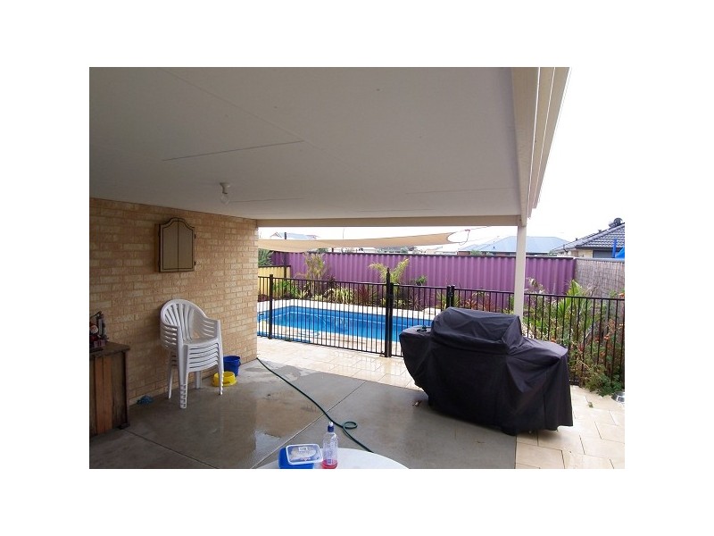 11 Valheru Avenue, Rockingham WA 6168