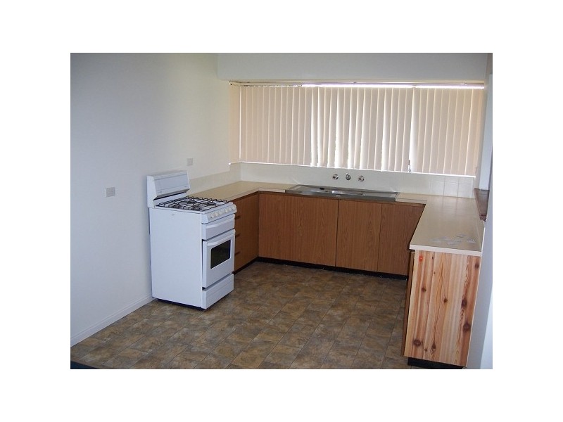 12 Gumnut Crescent, Safety Bay WA 6169