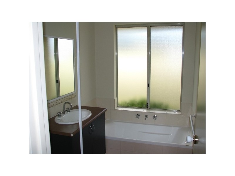 15 Edgecumbe Terrace, Baldivis WA 6171