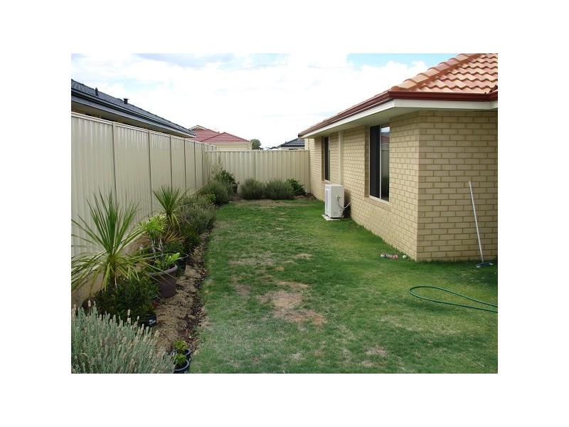 15 Edgecumbe Terrace, Baldivis WA 6171