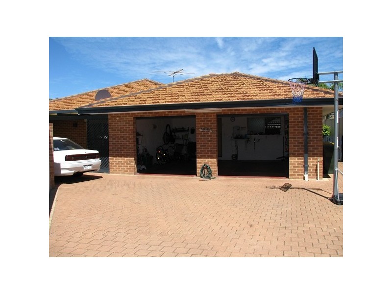 283 Grand Ocean Boulevard, Port Kennedy WA 6172