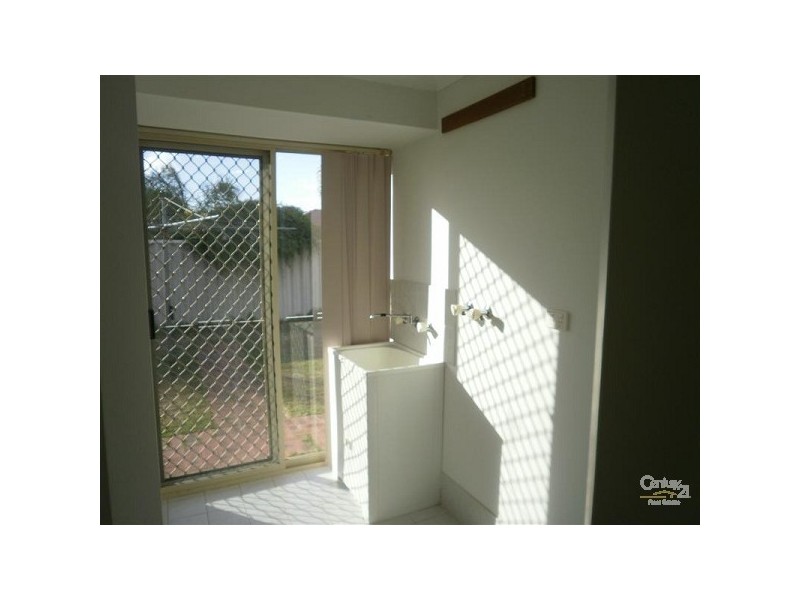 13 Oakwood Crescent, Waikiki WA 6169