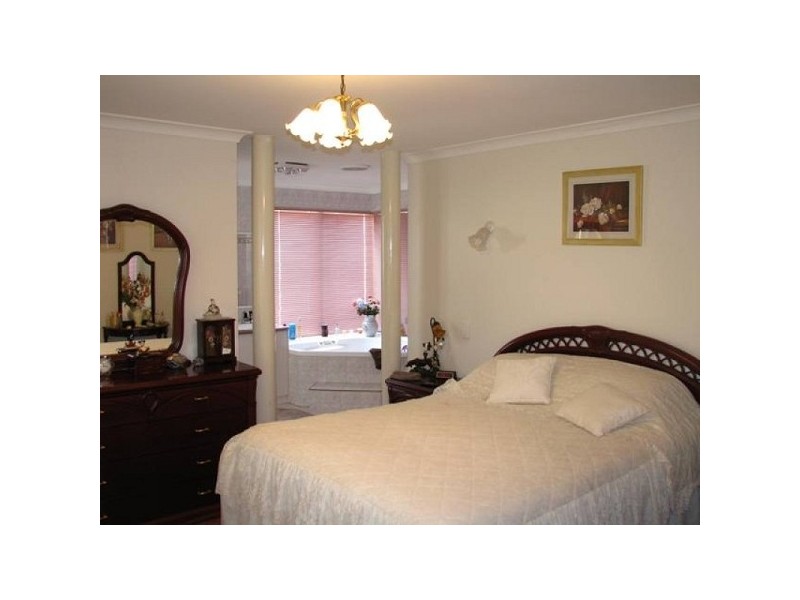 70 Chelmsford Avenue, Port Kennedy WA 6172