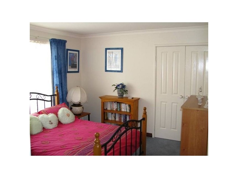 70 Chelmsford Avenue, Port Kennedy WA 6172