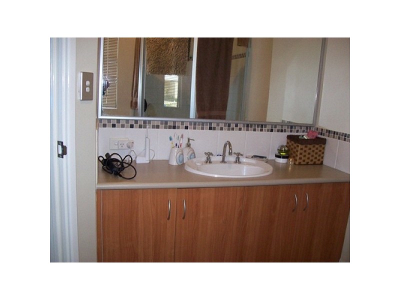 11 Freeling Road, Port Kennedy WA 6172