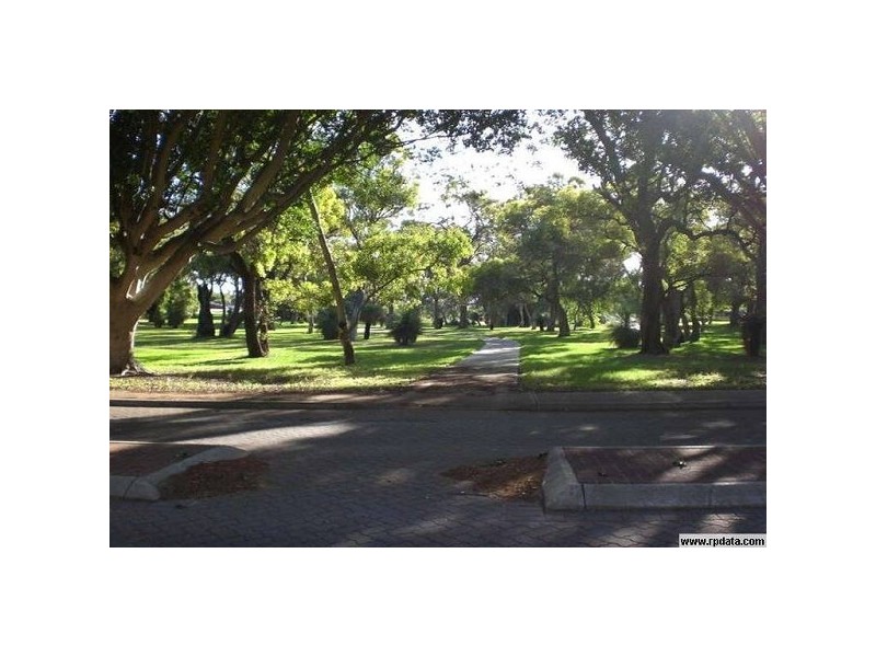 52 Ridley Way, Medina WA 6167