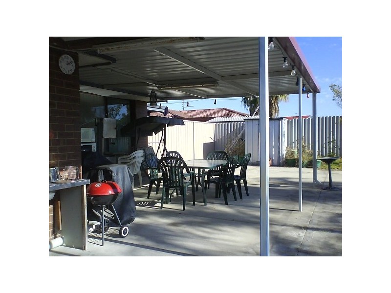 35 Millgrove Avenue, Cooloongup WA 6168